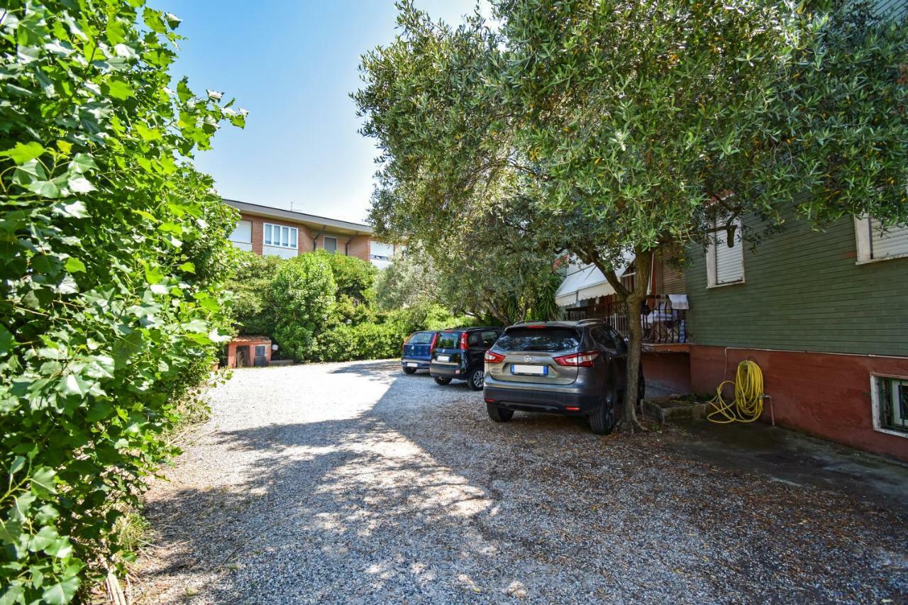 Hotel La Pineta Carrara Exterior photo